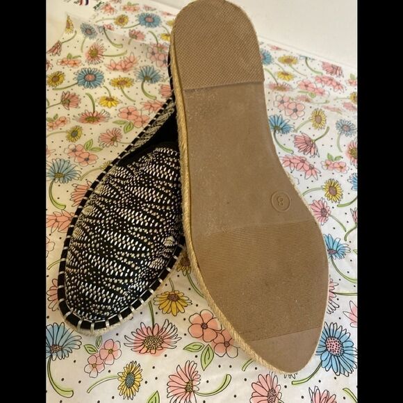 💥Universal Thread Carly Espadrille Flats, shoes Various - Picture 8 of 11